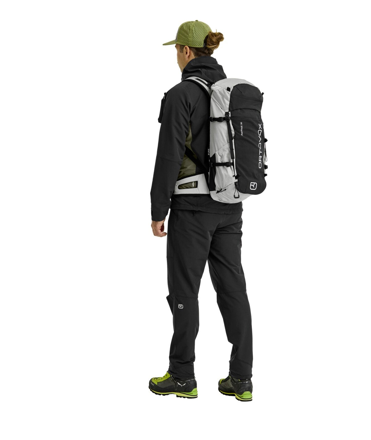 TRAVERSE PURE 30