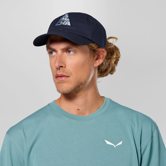 GRAPHIC CAP