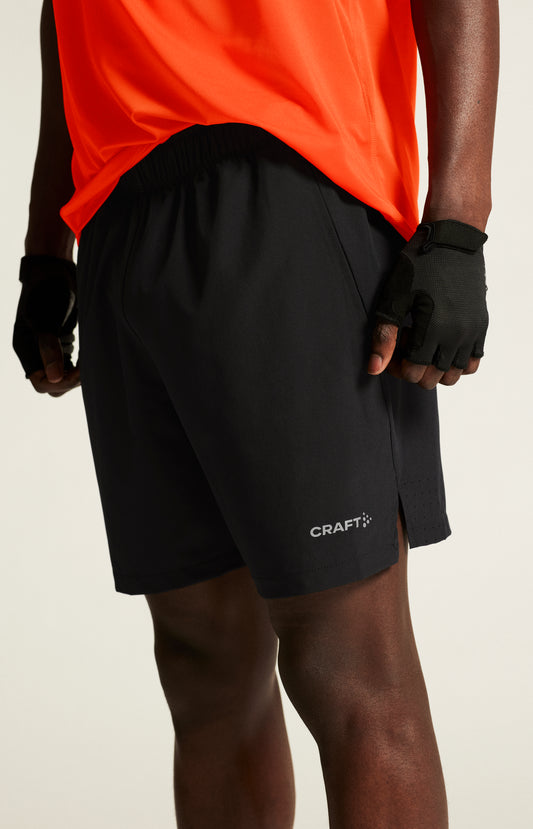 ADV ESSENCE SHORTS M