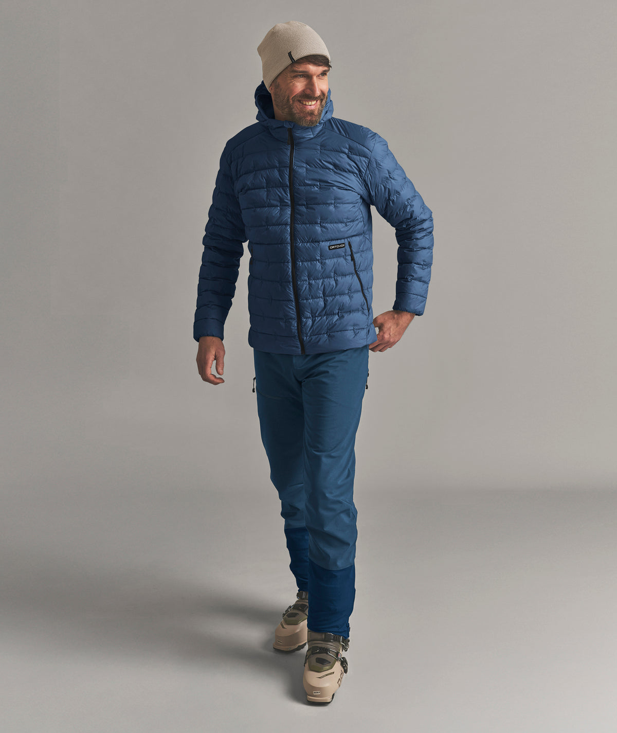 DOWNWOOL 180 HOODED JACKET M