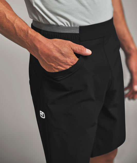 TRACE SHORTS M