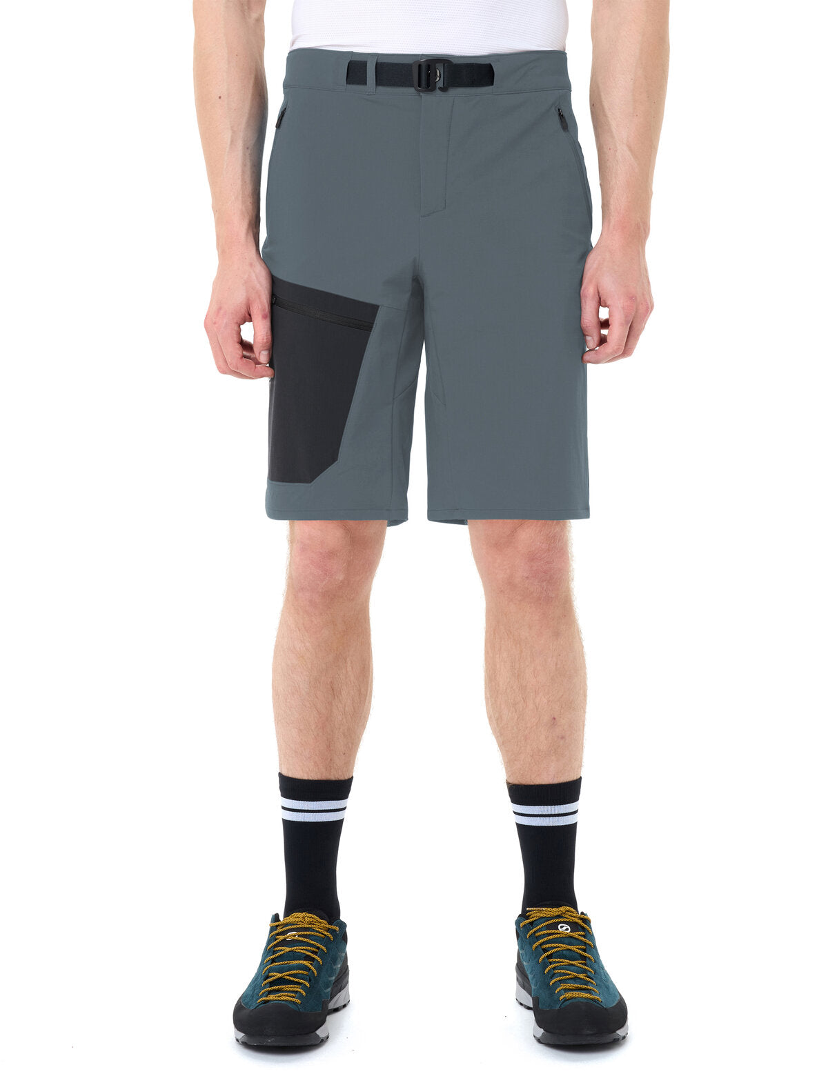 Me Badile Shorts II