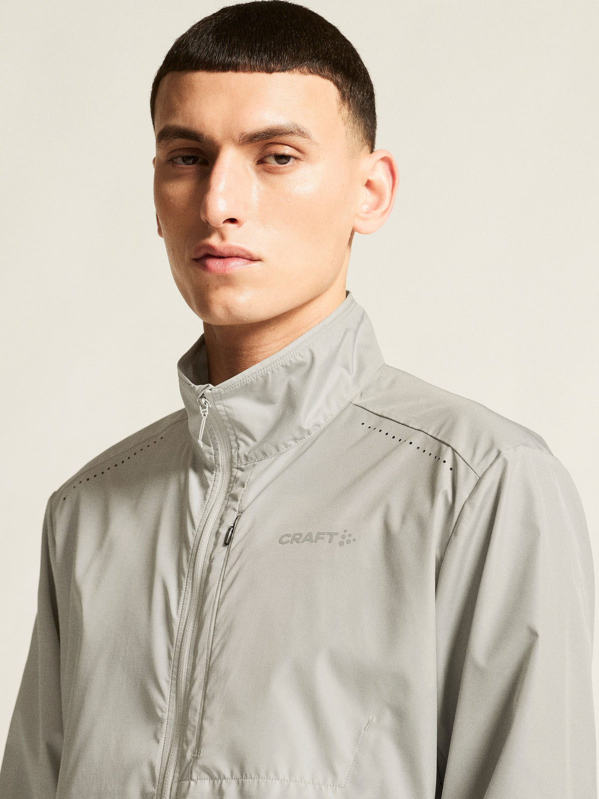 ESSENCE WIND JACKET 2 M