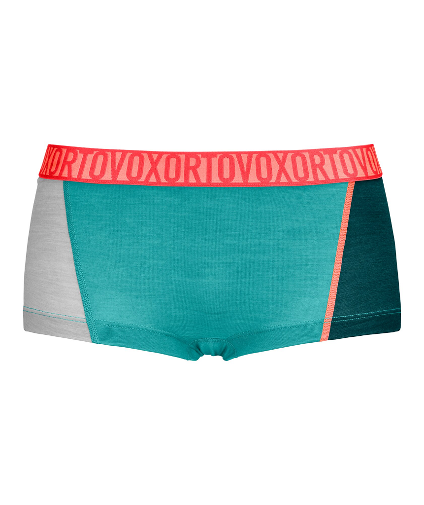 150 ESSENTIAL HOT PANTS W